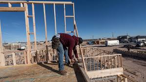 ICE Agents Reportedly Question Workers at East El Paso Housing Development
