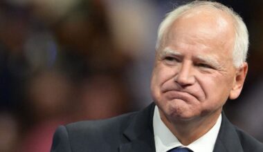 Minnesota leaders call for investigation into death of a man at ICE facility in Texas