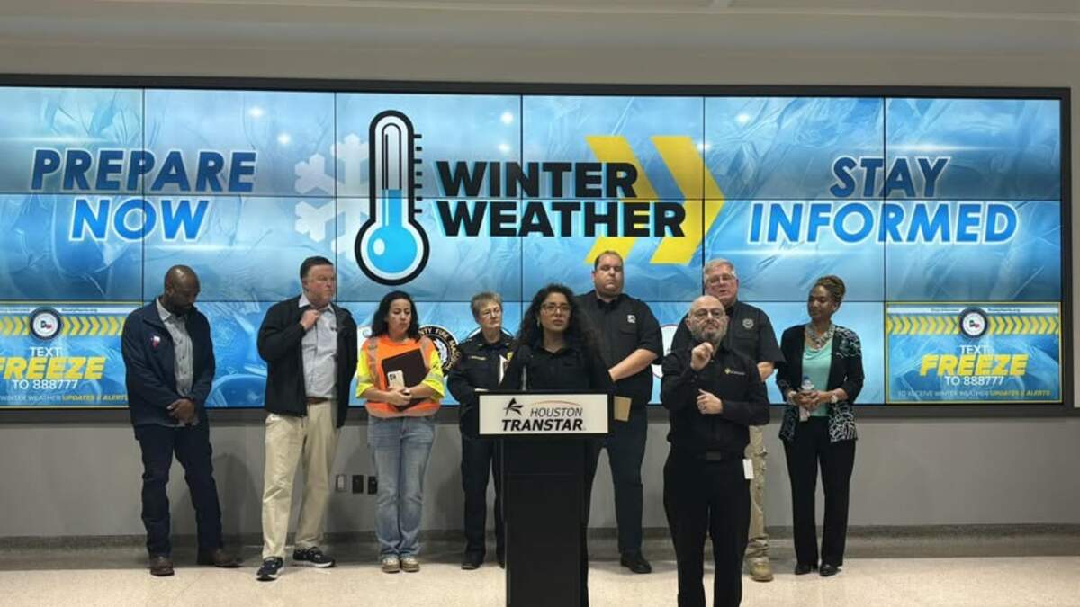 Houston Officials: Be Home By 9pm On Saturday | NewsRadio 740 KTRH