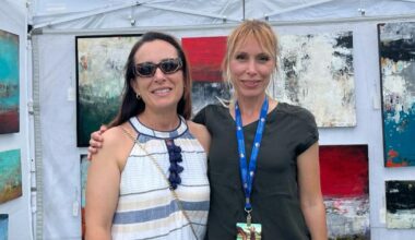 ART VALET: Istanbul to Houston Heights: Elif Burduroglu's abstracts, portraits and florals | The Arts