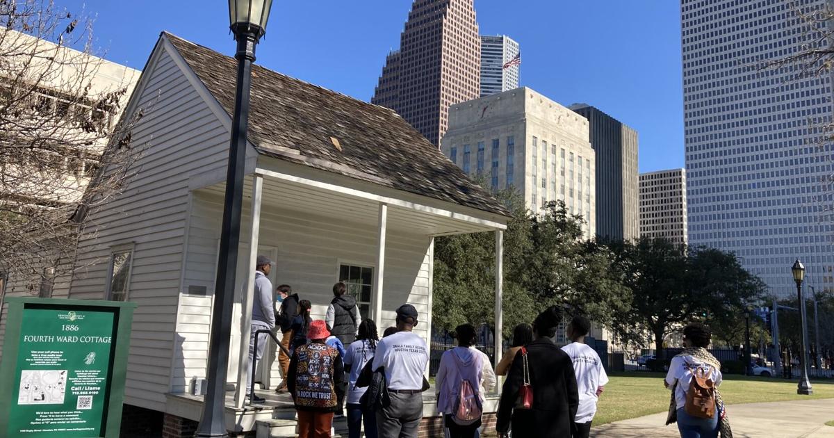 From art to poetry, Houston celebrates 100 years of Black History Month | Community