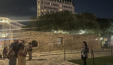 Ghost tours offer haunting history of San Antonio | Traveling Soldier