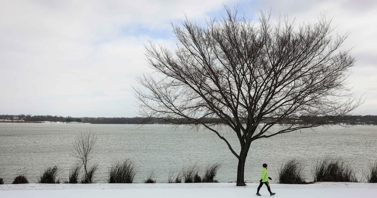 Frigid weather linked to death of woman in Fort Worth, police say
