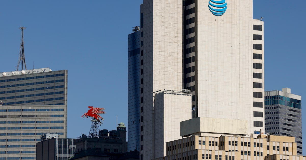 Downtown Dallas mulls future as AT&T’s preps for move to Plano