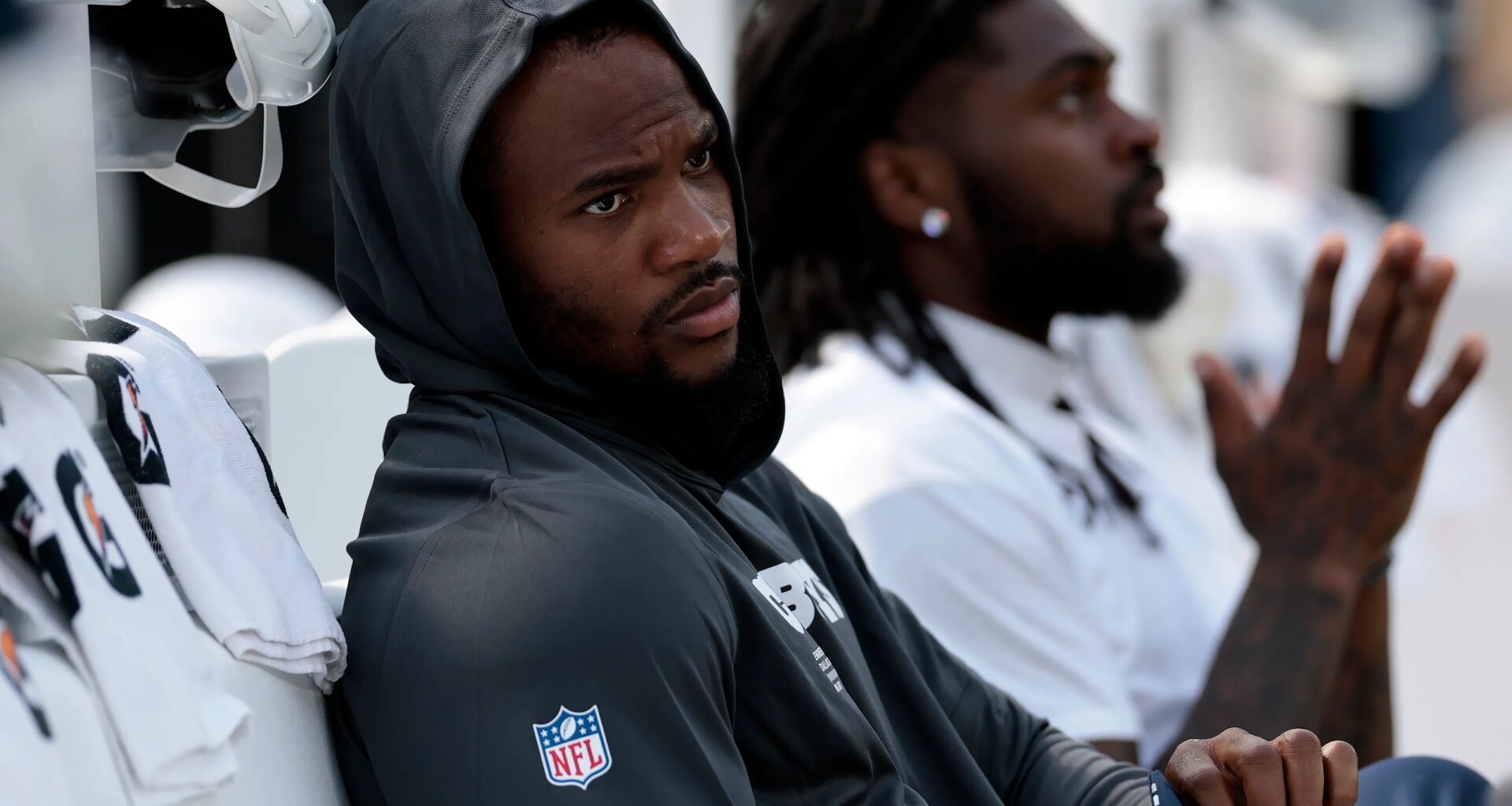 Jones speaks on how Cowboys dodged $186M in risk by trading Parsons