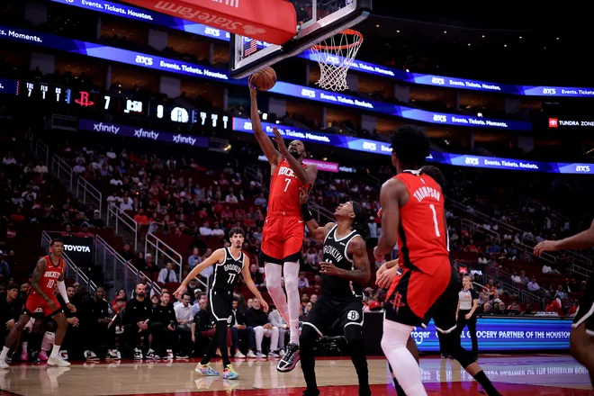 Oct 27, 2025; Houston, Texas, USA; Houston Rockets forward Kevin Durant (7) shoots inside against the Brooklyn Nets during the first quarter at Toyota Center. Mandatory Credit: Erik Williams-Imagn Images