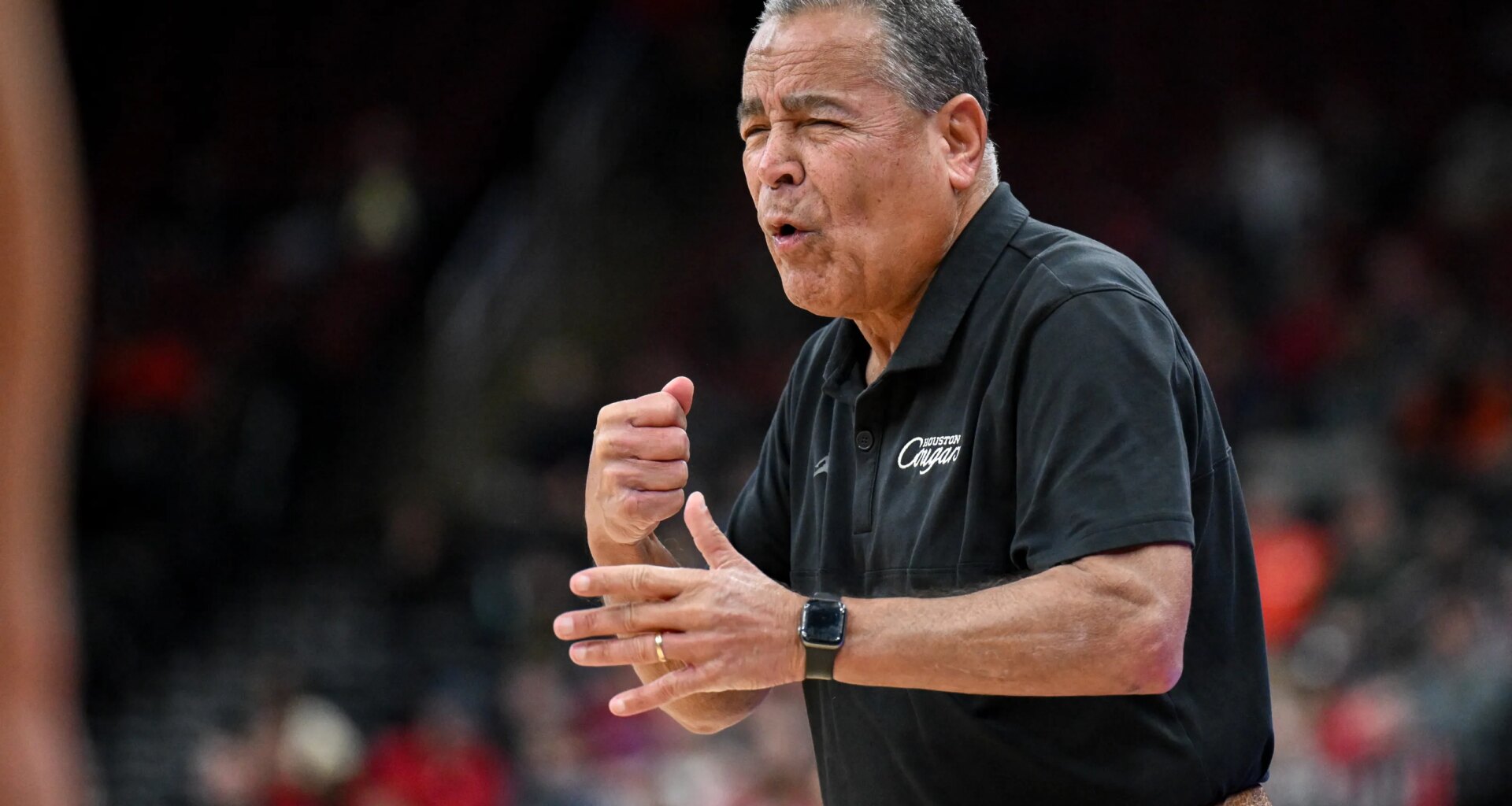 Houston at Cincinnati odds, picks and predictions