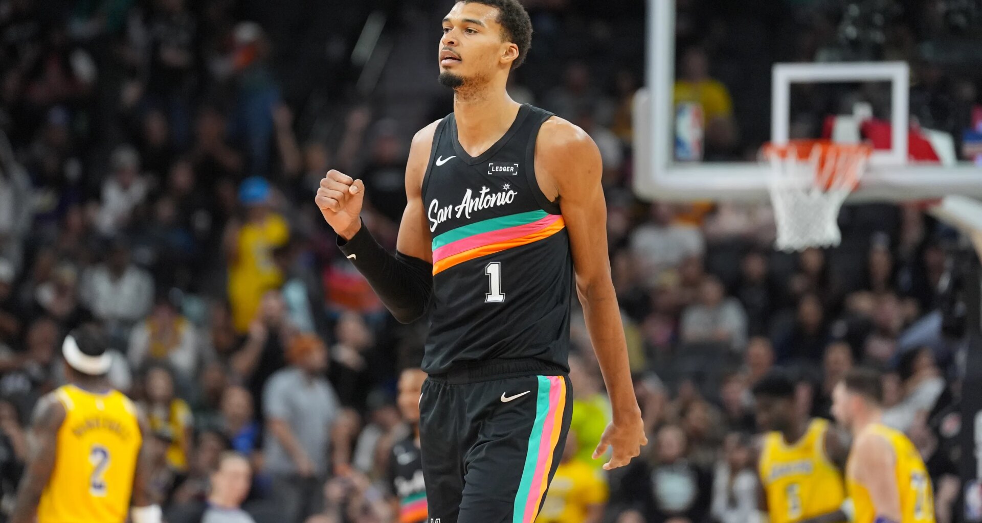 Spurs at Celtics odds, picks and predictions