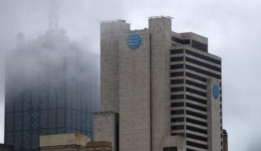 Read the memo AT&T sent staff about moving its global HQ to the Dallas suburbs