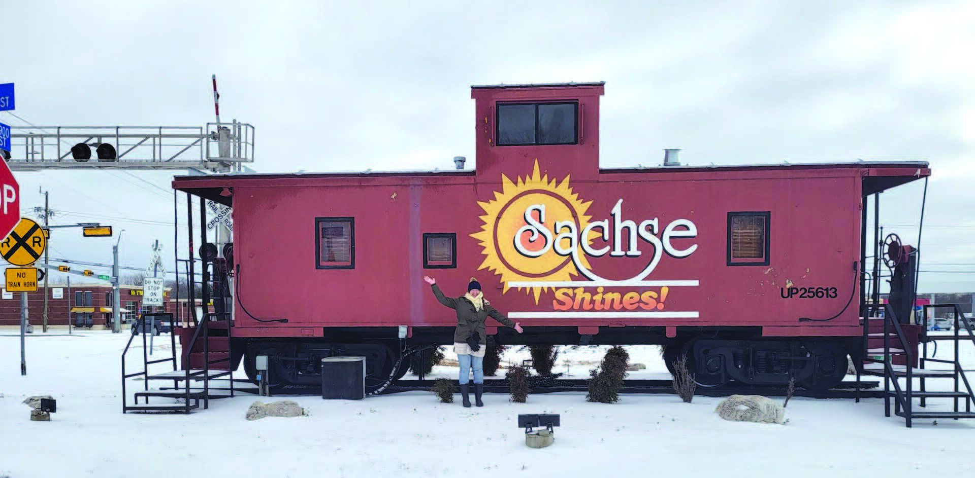 Winter storm prompts closures, emergency preparations