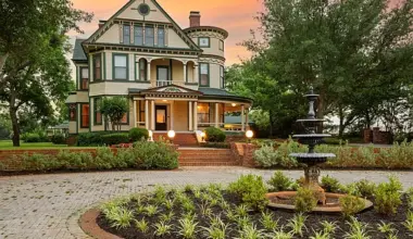 Game of Connections Here: Reba, Painted Ladies, Sherwin-Williams, and Colleyville