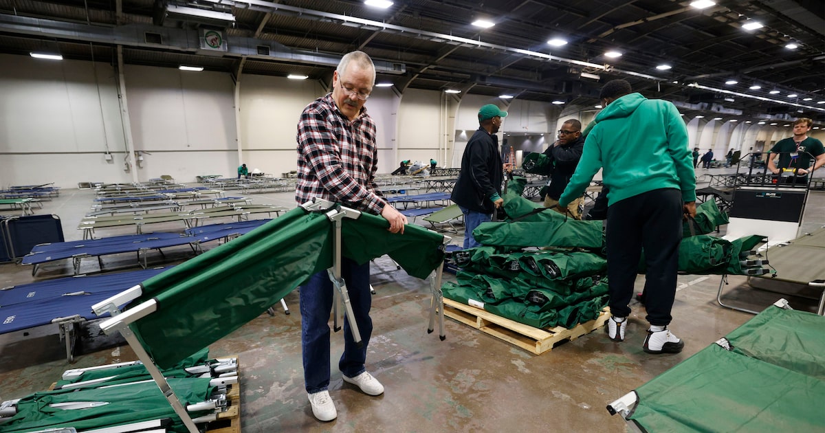 City of Dallas, nonprofits prepares Fair Park inclement weather shelter for those in need