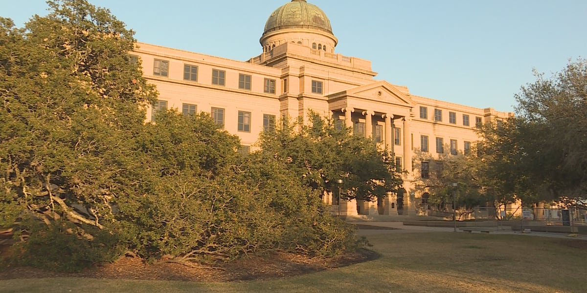 Texas A&M philosophy professor ordered to remove Plato reading or be reassigned