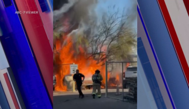 Car fire in El Paso's Lower Valley