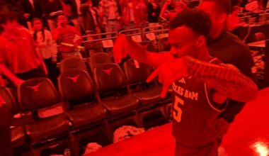 Texas A&M hoops notches first road win over Texas since 2002