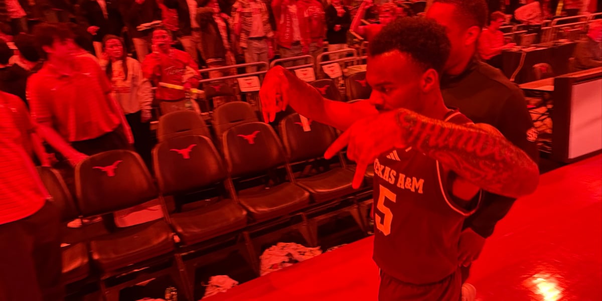 Texas A&M hoops notches first road win over Texas since 2002