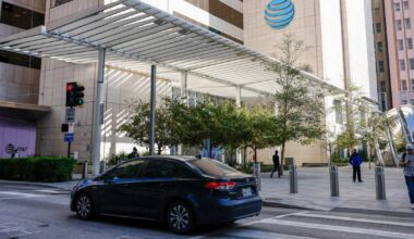 With AT&T’s planned HQ move, what are downtown Dallas’ biggest employers?