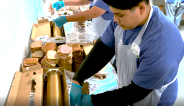 El Pasoans Fighting Hunger honoring MLK with day of service