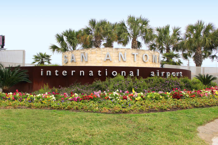 Nearly 50 flights canceled at San Antonio International Airport amid nationwide travel disruptions