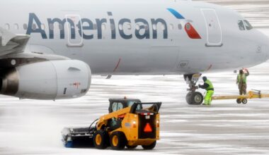 Hundreds more flights canceled at North Texas airports as bitter cold continues