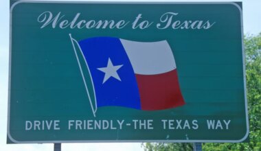 Everything's bigger in Texas, including the number of people moving out
