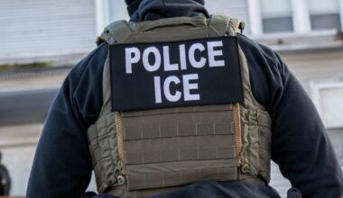 ICE says Cuban immigrant died while attempting suicide. A witness says guards pinned and choked him – NBC 6 South Florida