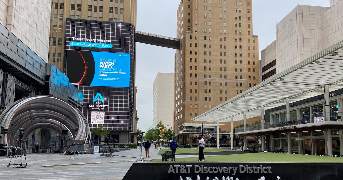 AT&T to build global headquarters in Plano