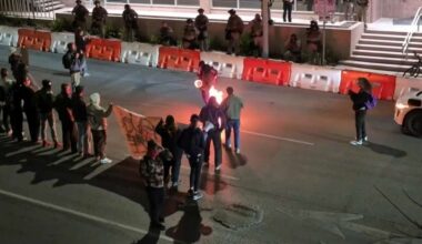Protestors outside the J.J. Pickle Federal Building on Saturday, January 10, 2026. (Spectrum News 1)