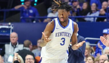 Kam Williams suffers broken foot in Kentucky vs Texas