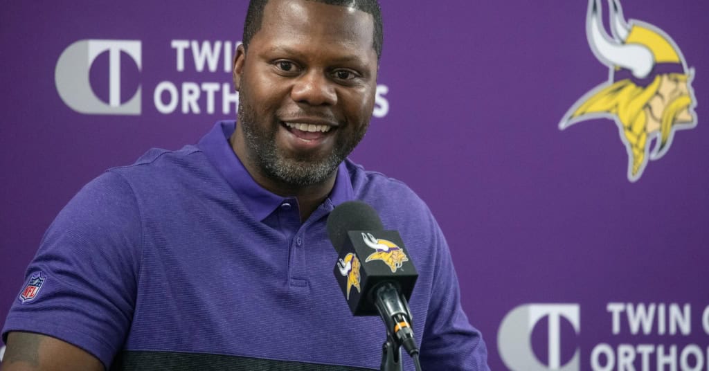 Cowboys May Pass on a Bronco for Daronte Jones as Defensive Coordinator » Inside The Star