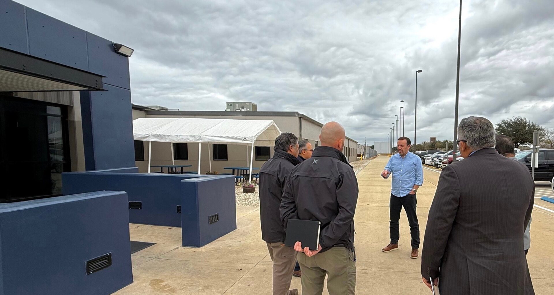 Sen. Chris Murphy went to Texas. ICE didn't offer a warm welcome.