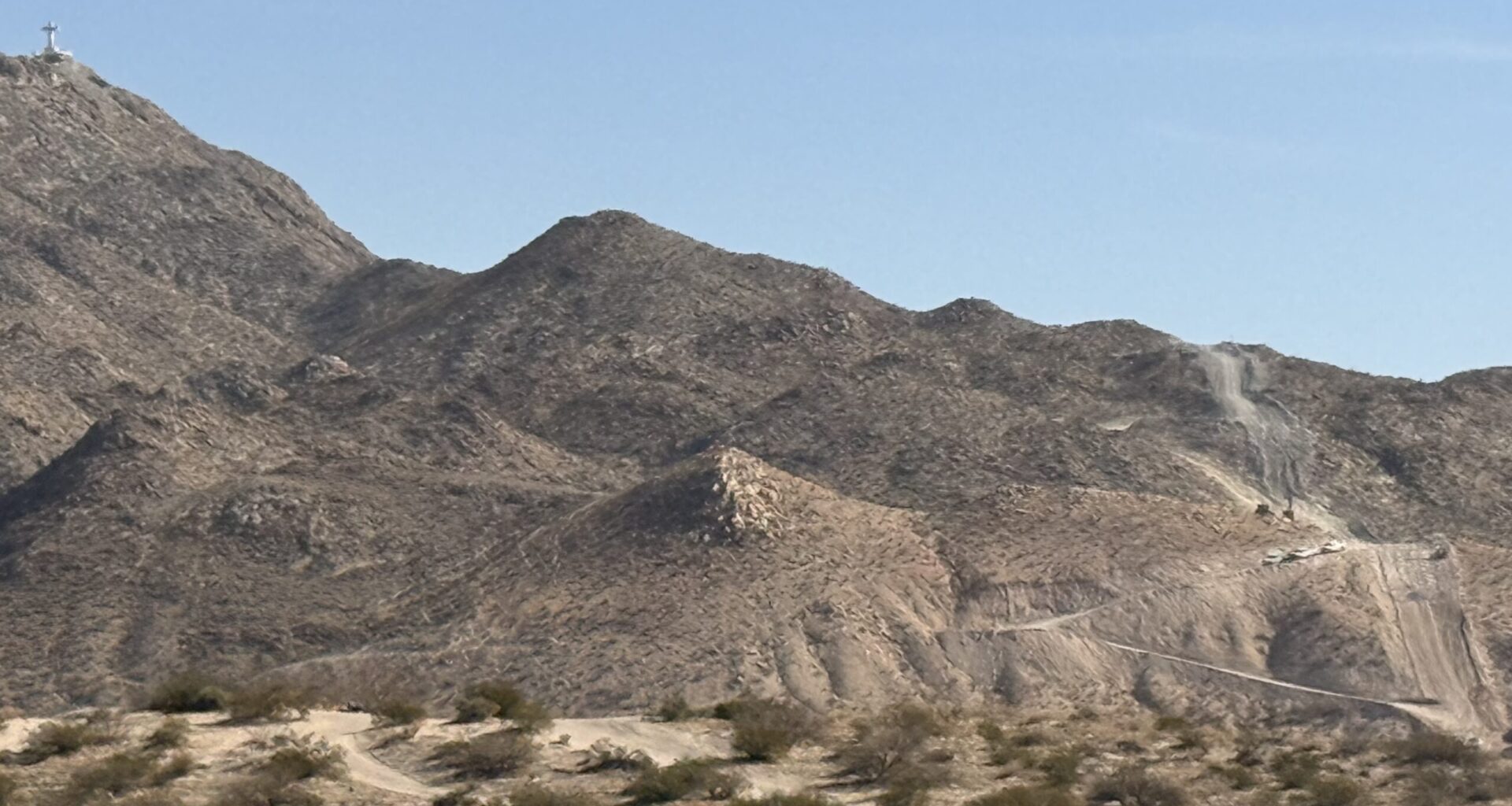 Controlled explosions expected in Mount Cristo Rey area for construction of new border wall