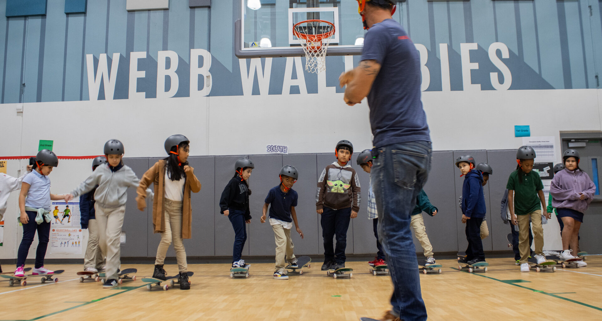 100 more kickflips: Nonprofit gifts Arlington ISD students skateboards, bikes