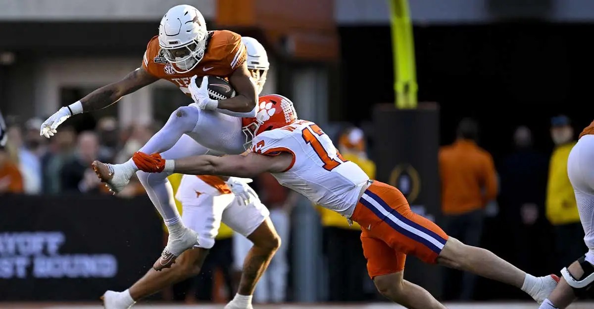 Florida State football: Texas running back Quintrevion Wisner commits