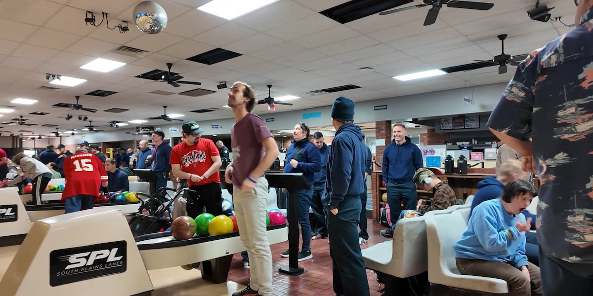 LFR recruits class volunteer at High Point Village