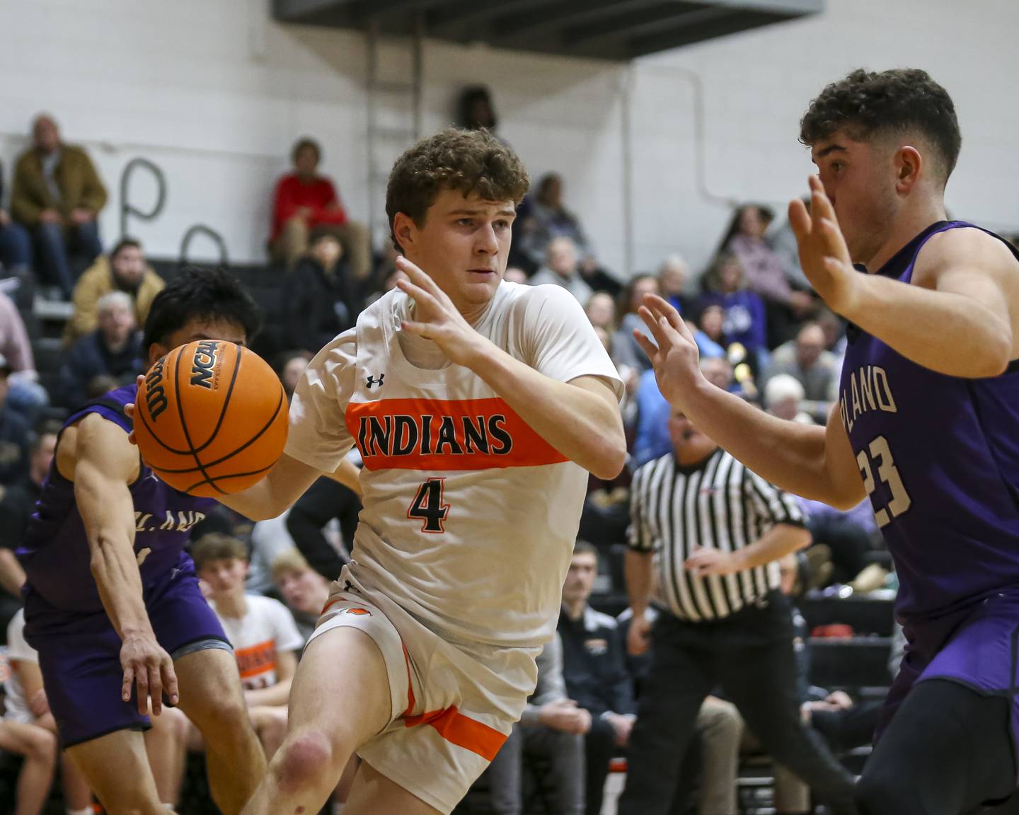 Sandwich's Griffin Somlock (4) drives to the basket during their basketball game between Sandwich at Plano Tuesday, Jan 27, 2026 in Sandwich.