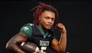 The Dallas Morning News’ 2025 Offensive Player of the Year: DeSoto’s SaRod Baker