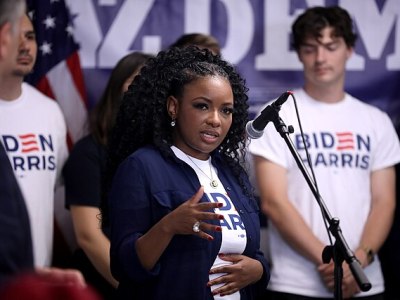 Jasmine Crockett on Minneapolis shooting: ‘ICE just murdered a U.S. citizen’