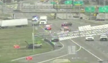 Driver says he was ‘cut off’ before crash into sign on I-35 that closed highway for hours