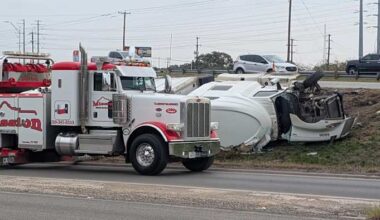 Driver hospitalized after 18-wheeler flips over on Loop 410, San Antonio police say