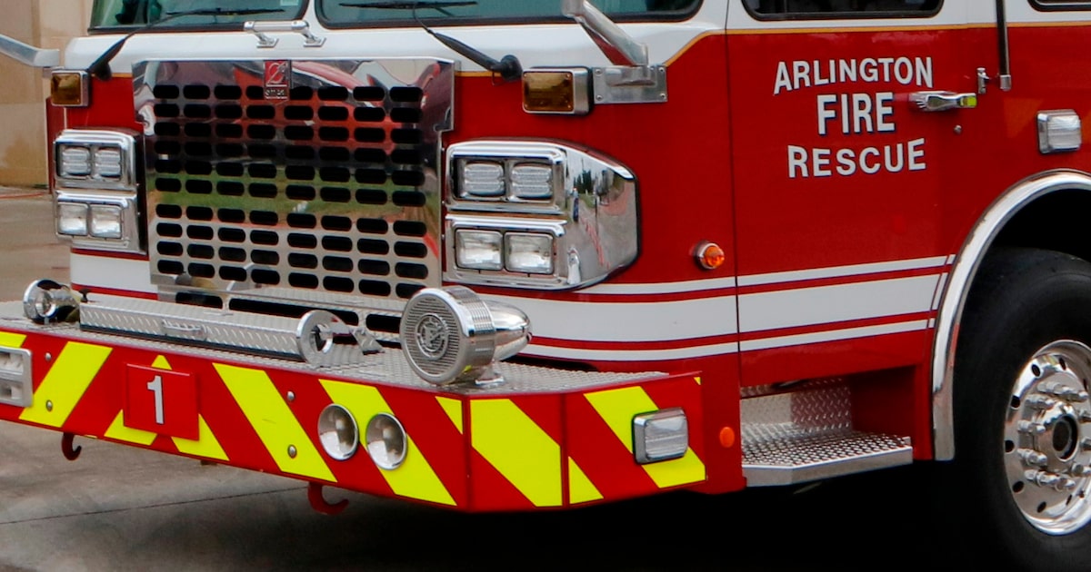 Three-alarm fire called at former Carter Junior High School in Arlington
