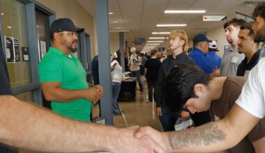 Texas jobs market mostly flat in November, but still brighter than national picture