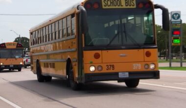 Icy roads keep North Texas schools shut on Thursday – NBC 5 Dallas-Fort Worth
