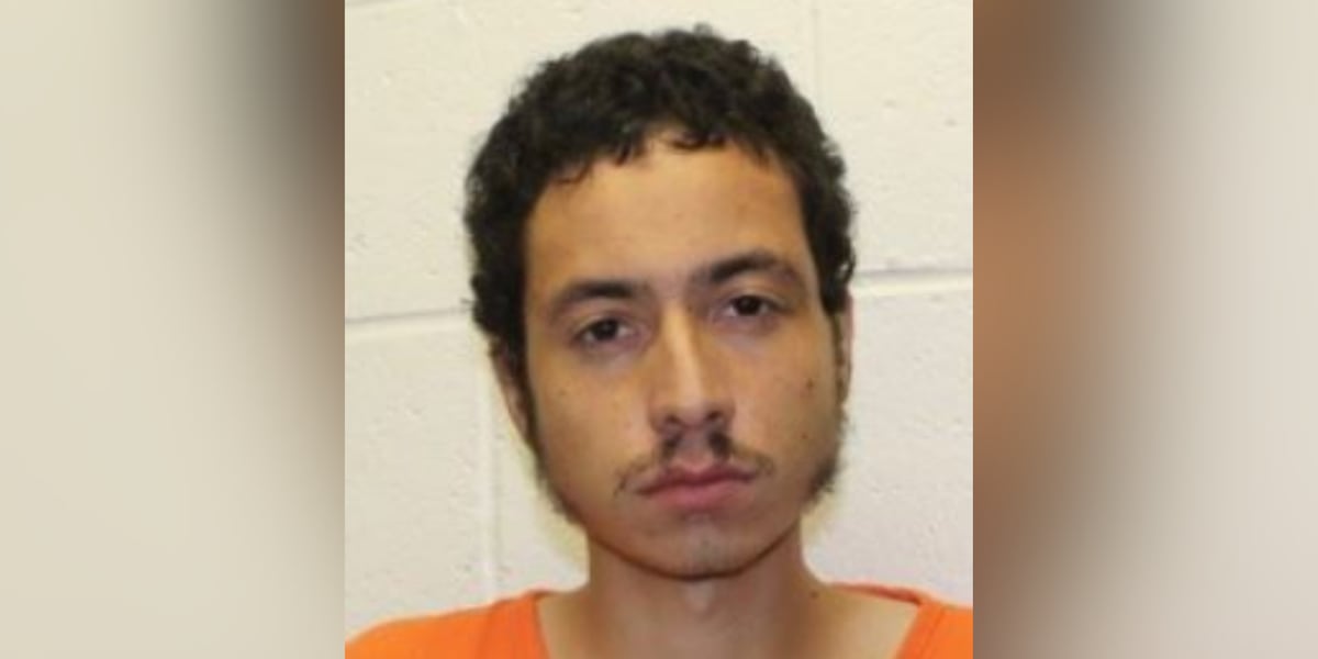 Jury selection begins for trial of Omar Soto-Chavira, accused of killing commander in SWAT standoff