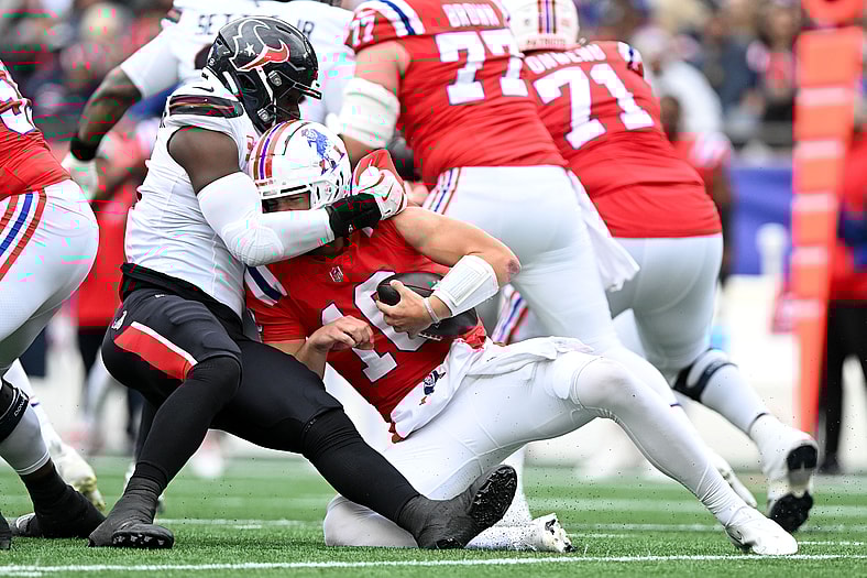 NFL: Houston Texans at New England Patriots