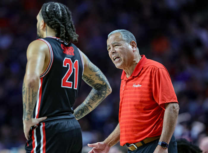 Houston Cougars enter Big 12 play with strong 12-1 overall record