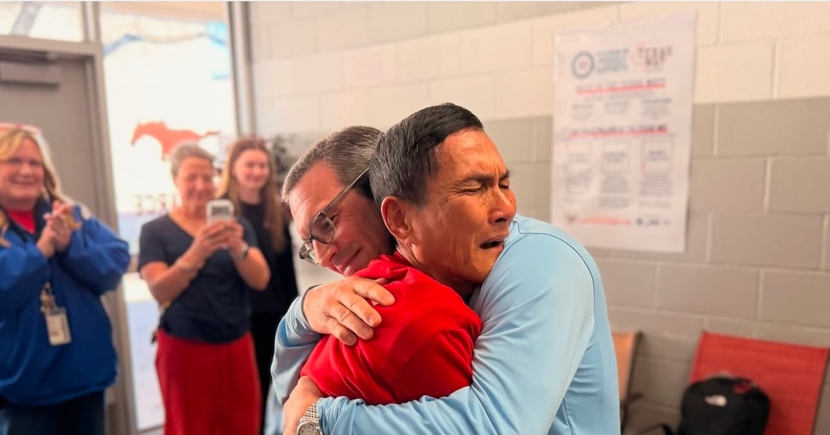 Richardson ISD swim team raises money to help beloved custodian pay medical bills