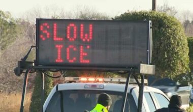 Houston-area roads, freeways shutdown due icy conditions during winter storm