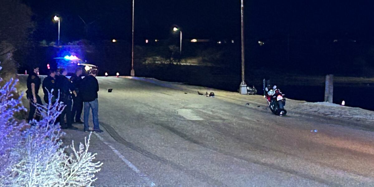 1 seriously injured in single-motorcycle crash in East Lubbock