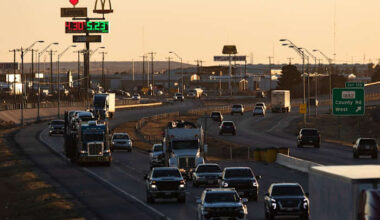 Texas counties, auto industry push back on proposed ID restrictions on car registration tied to immigration